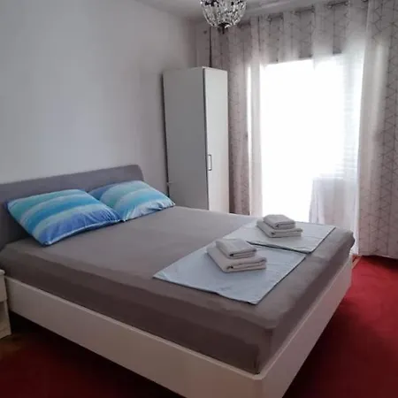 Appartement First Row To The Sea Trogir