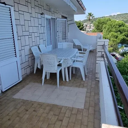 First Row To The Sea Appartement *